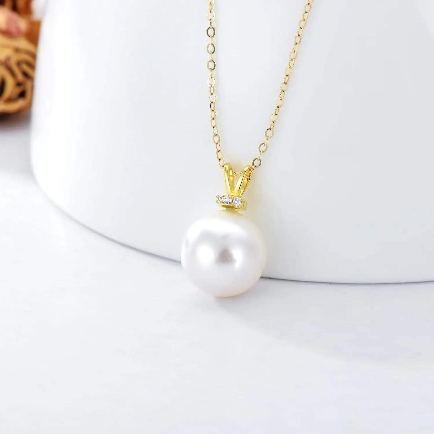 14K Gold Pearl Necklace for Women Real Gold Bow/Heart/Dolphin Pearl Necklace Solitaire Freshwater Cultured Pearl Pendant Jewelry Mothers Day Gifts for Mom Grandma Anniversary Birthday Valentine's Day Gift for Girlfriend Sister Mom