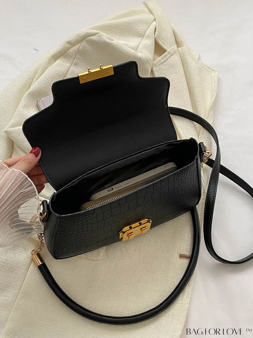 BagForLove - Womens 2023 PU Crocodile Pattern Shoulder & Crossbody Bag - New Stylish Design