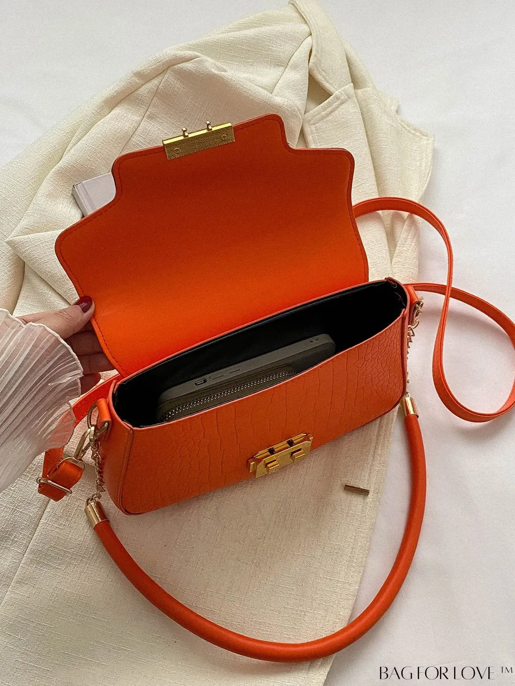 BagForLove - Womens 2023 PU Crocodile Pattern Shoulder & Crossbody Bag - New Stylish Design