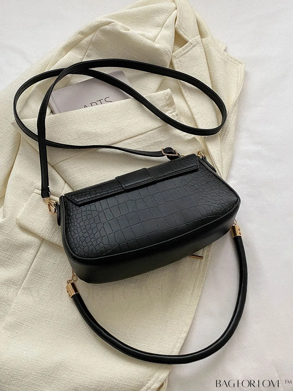BagForLove - Womens 2023 PU Crocodile Pattern Shoulder & Crossbody Bag - New Stylish Design