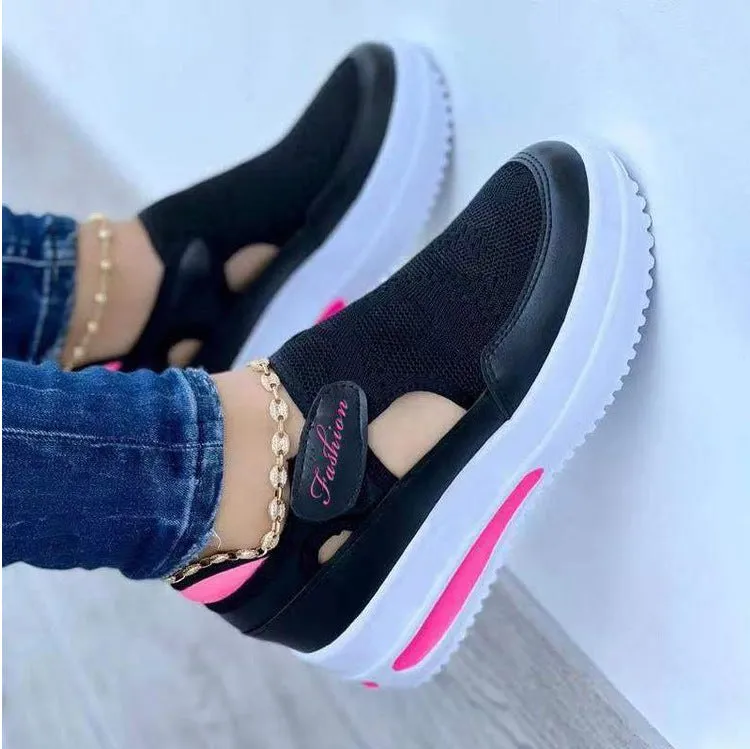 Breathable casual shoes