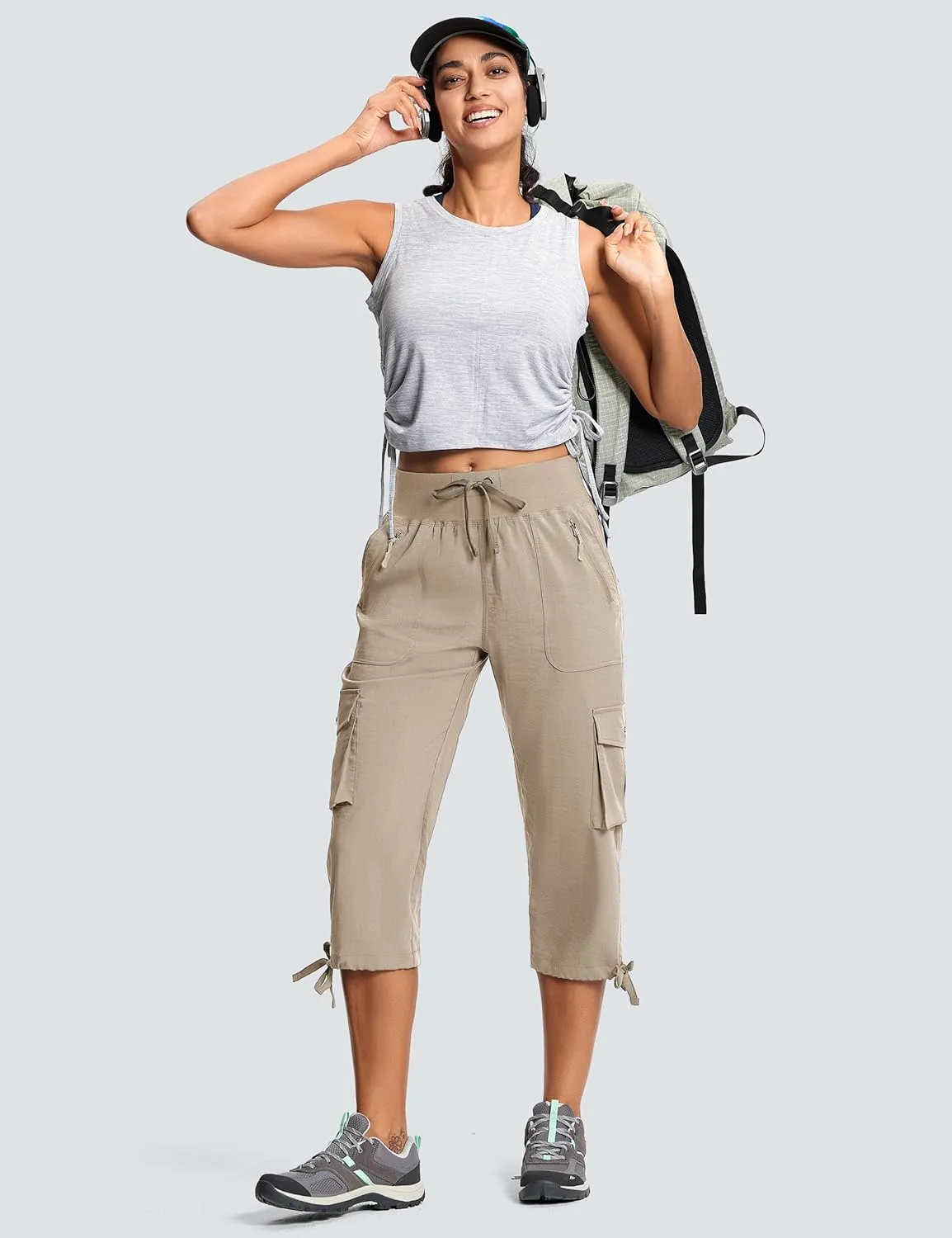 Capri Pants for Women Breathable UPF 50  Womens Cargo Capris for Summer with 8 Pockets for Hiking Travel Casual