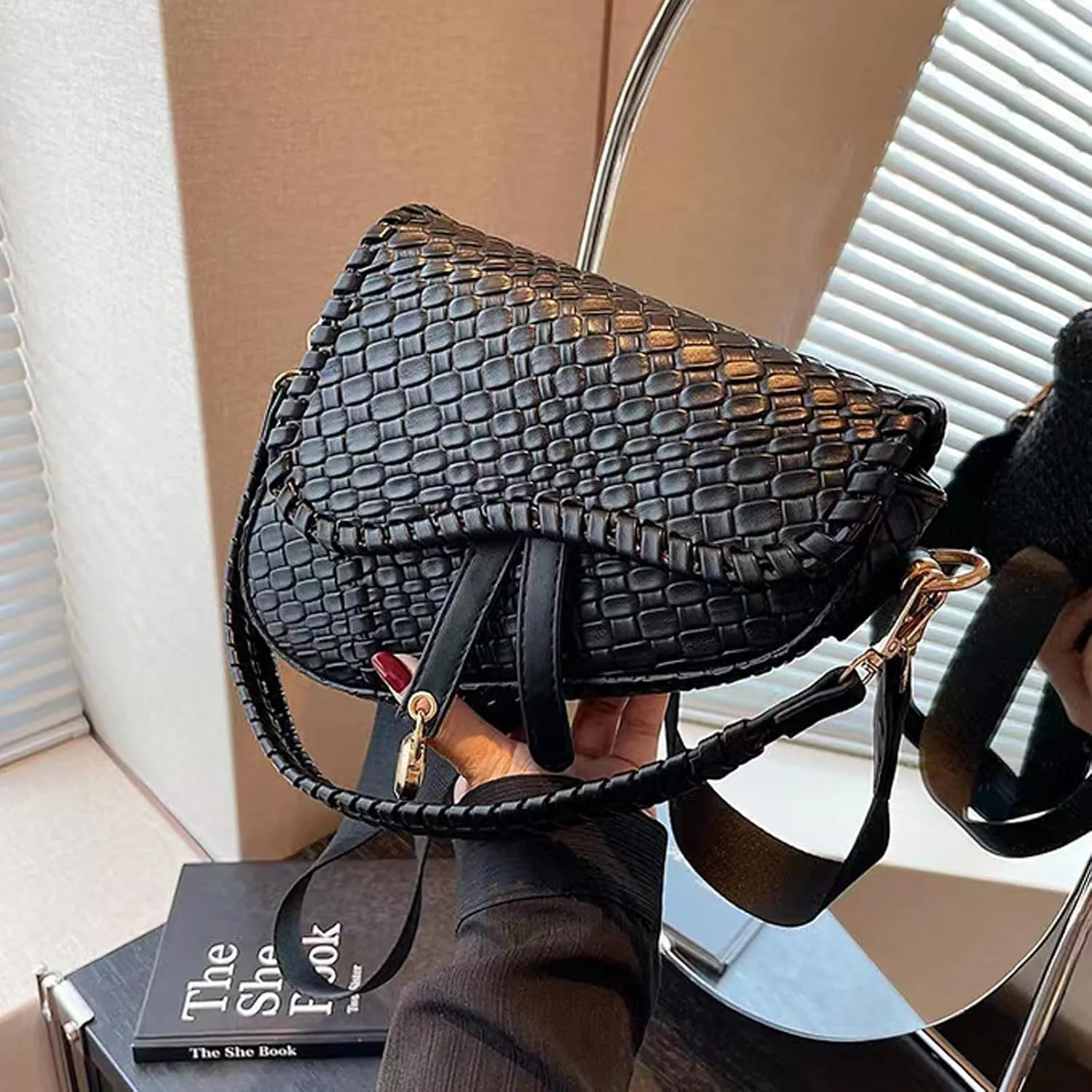 fashion women saddle shoulder bag clutch purse small crossbody satchel handbag woven imitation crocodile leather bag