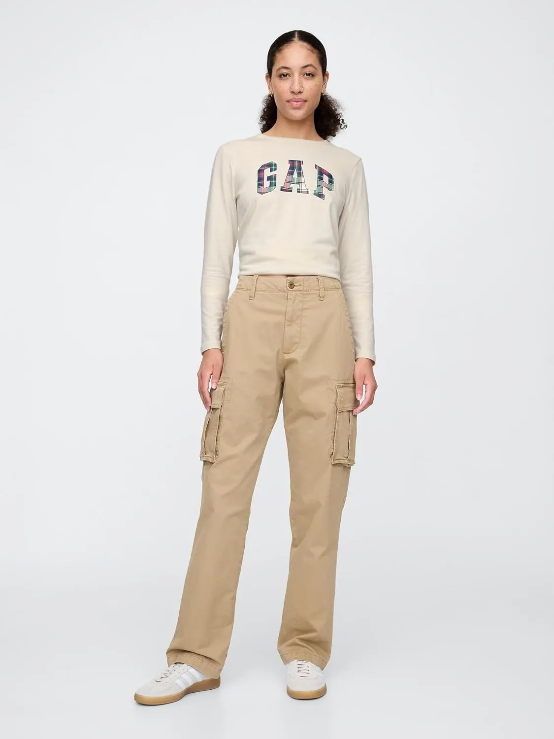 GAP Long Sleeve Logo Tee