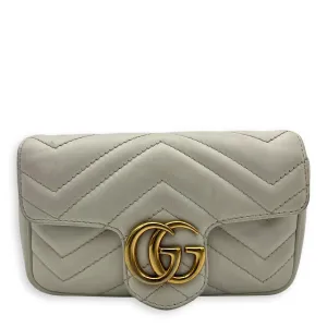 GG Marmont Super Mini White Crossbody Bag in Calfskin, Gold hardware