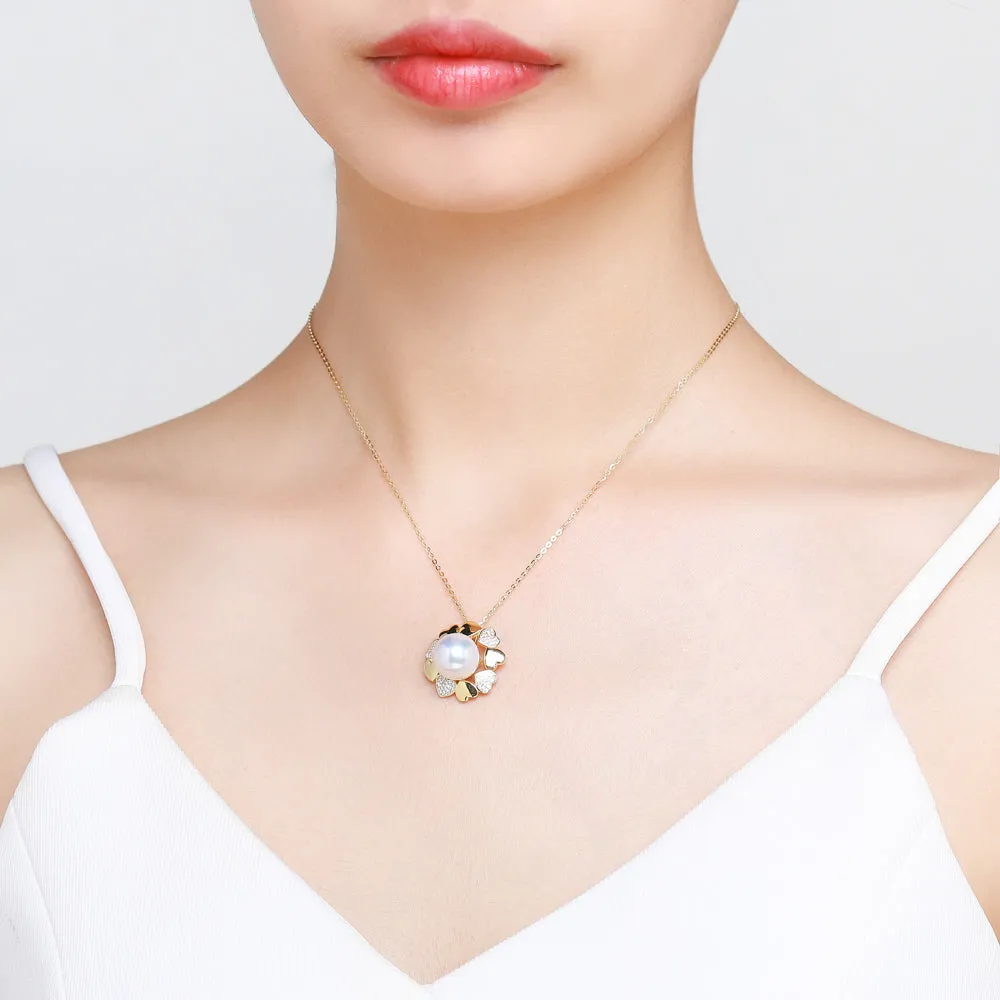 Golden Heartthrob Pearl Necklace