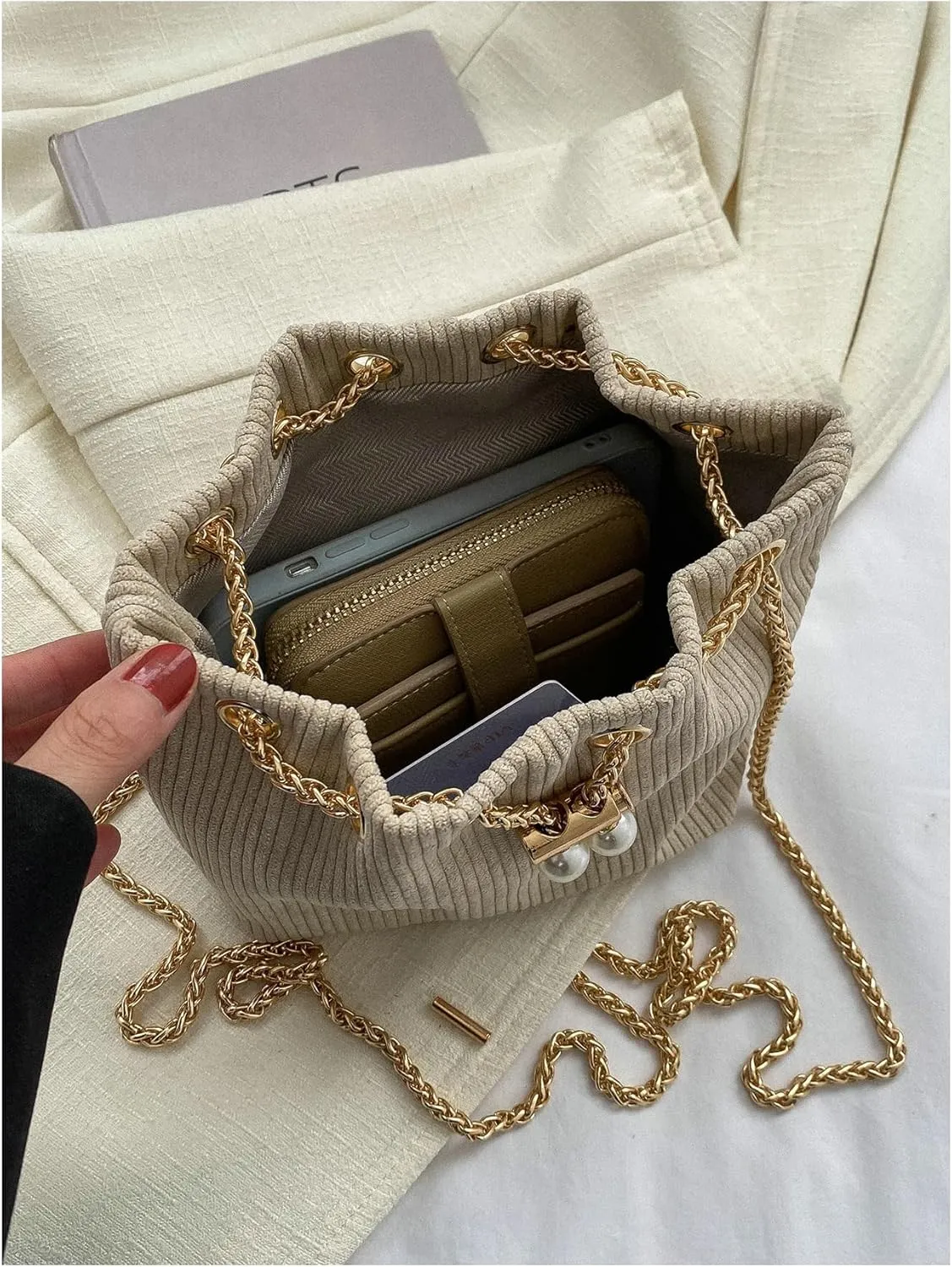 GORGLITTER Women's Pearl Decor Drawstring Crossbody Bag Chain Mini Bucket Handbags