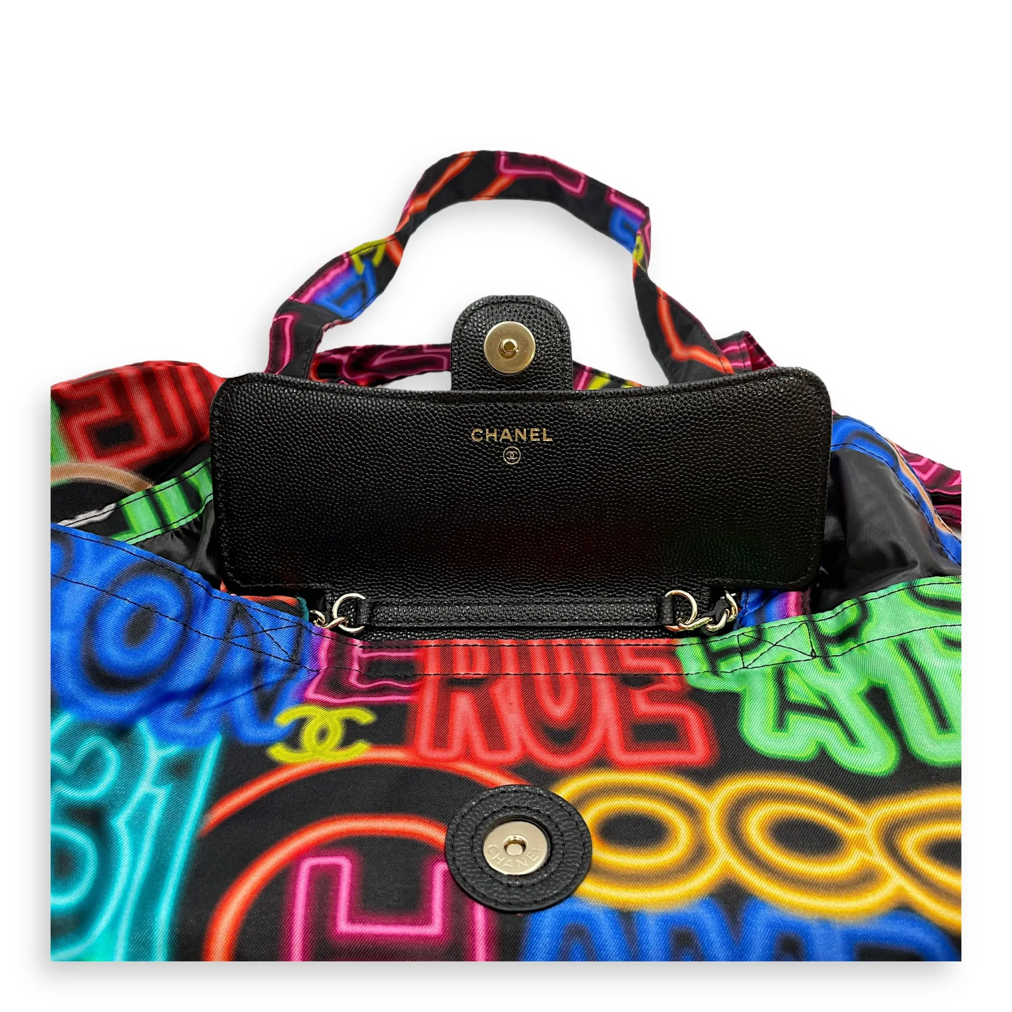 Graffiti Foldable 2021 Shoulder Bag in Caviar, Fabric, Gold hardware