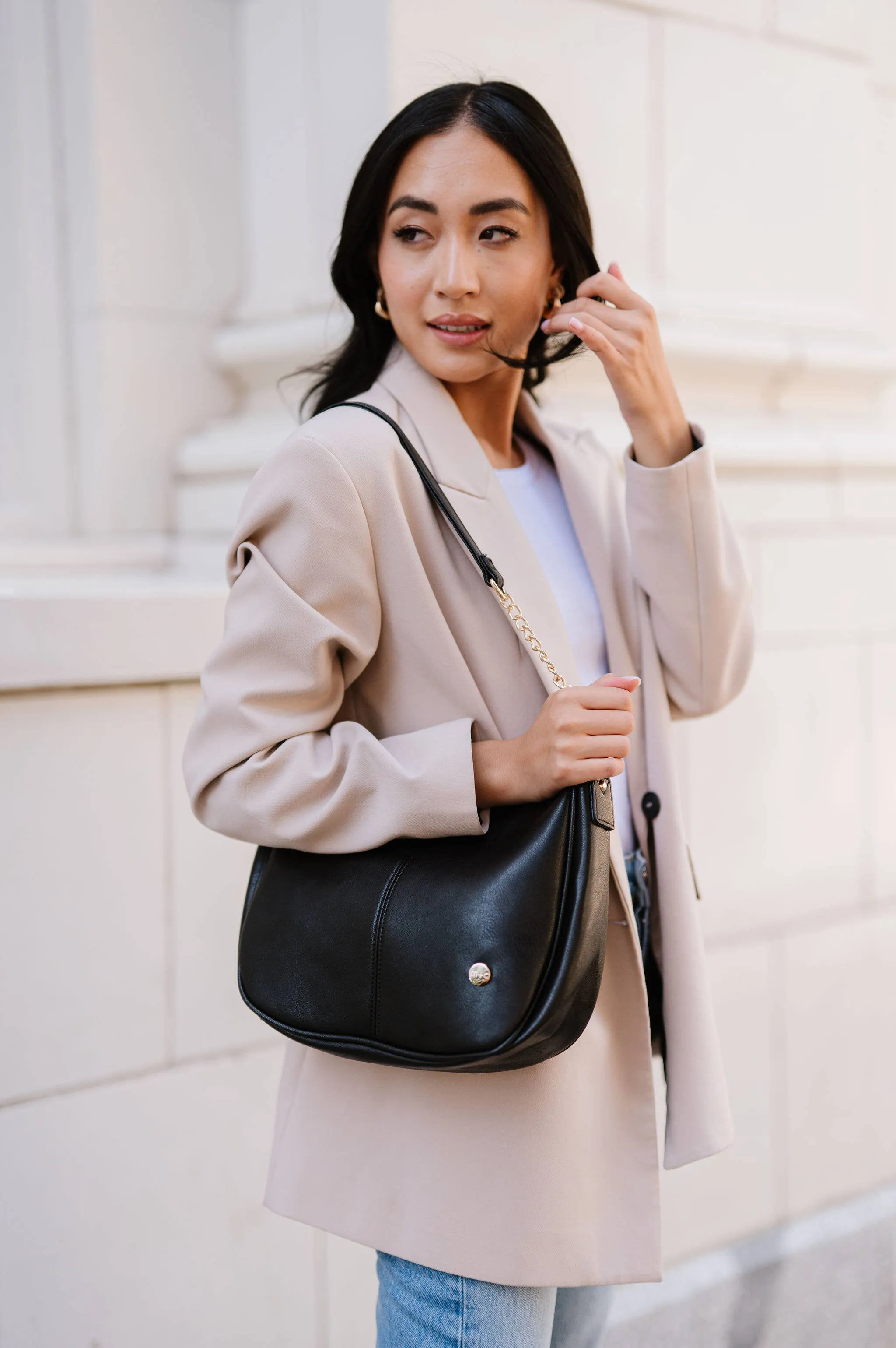 Marissa Crossbody Saddle Hand Bag Purse: Black
