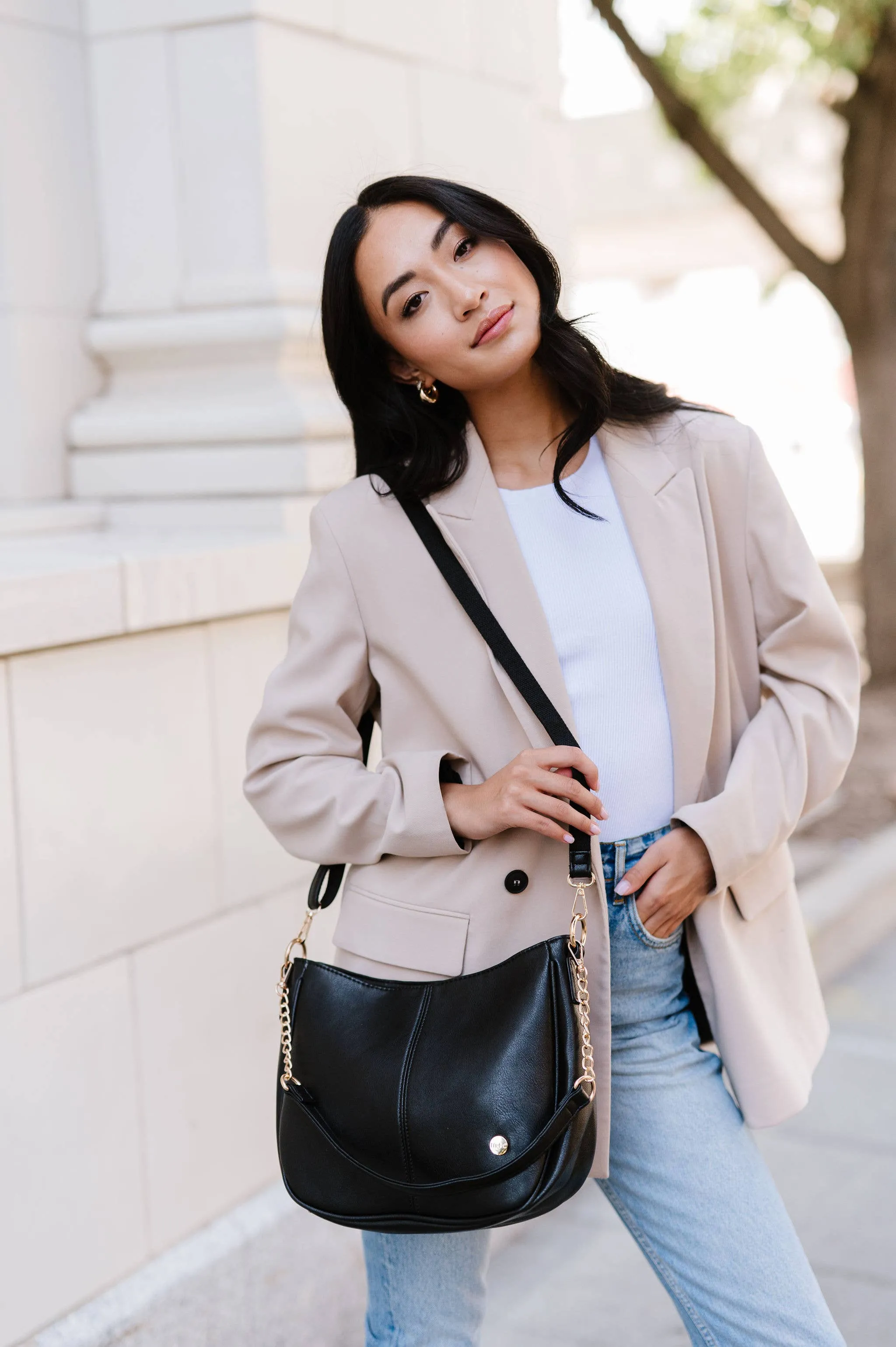 Marissa Crossbody Saddle Hand Bag Purse: Black