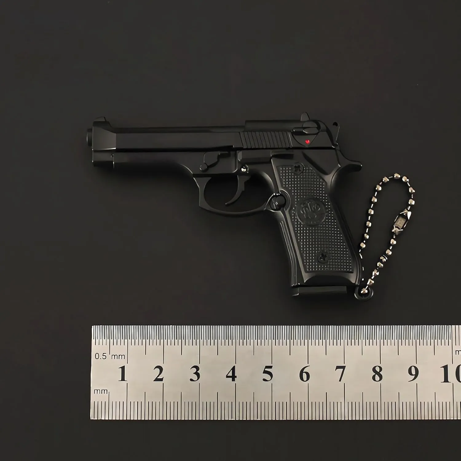 Mini Tactical Key Rings,Metal Gun Model Keychain Pendants,Cool Fidget Gift for Men/Son/Men Soldier,Non-Functional Decoration