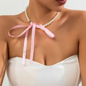 Pink bow pearl necklace