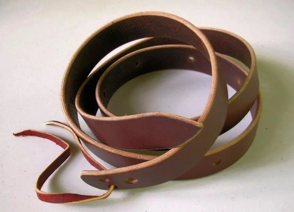 Regular Leather Western Horse Saddle Latigo Off Billet Tie Strap Set Pair Latigo Saddle Cinch Tie Strap - Saddle Strap - Accessory Cinch Western Saddle Cinch tie with Holes Latigo Leather Strap, LTG29