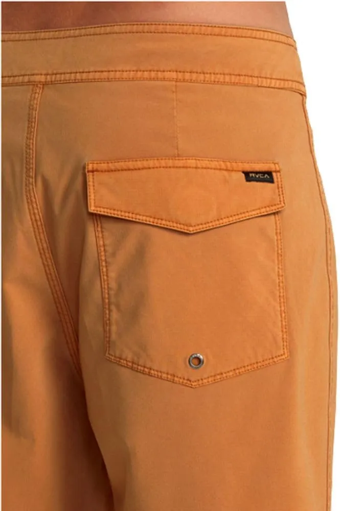 RVCA Men Va Pigment 18" Trunks