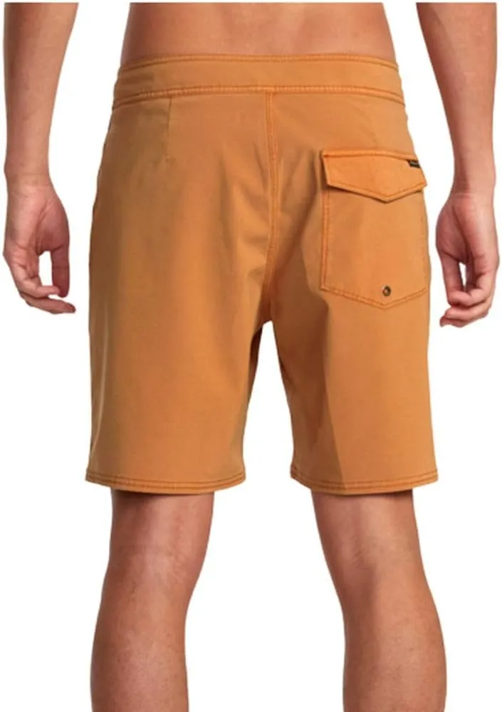 RVCA Men Va Pigment 18" Trunks