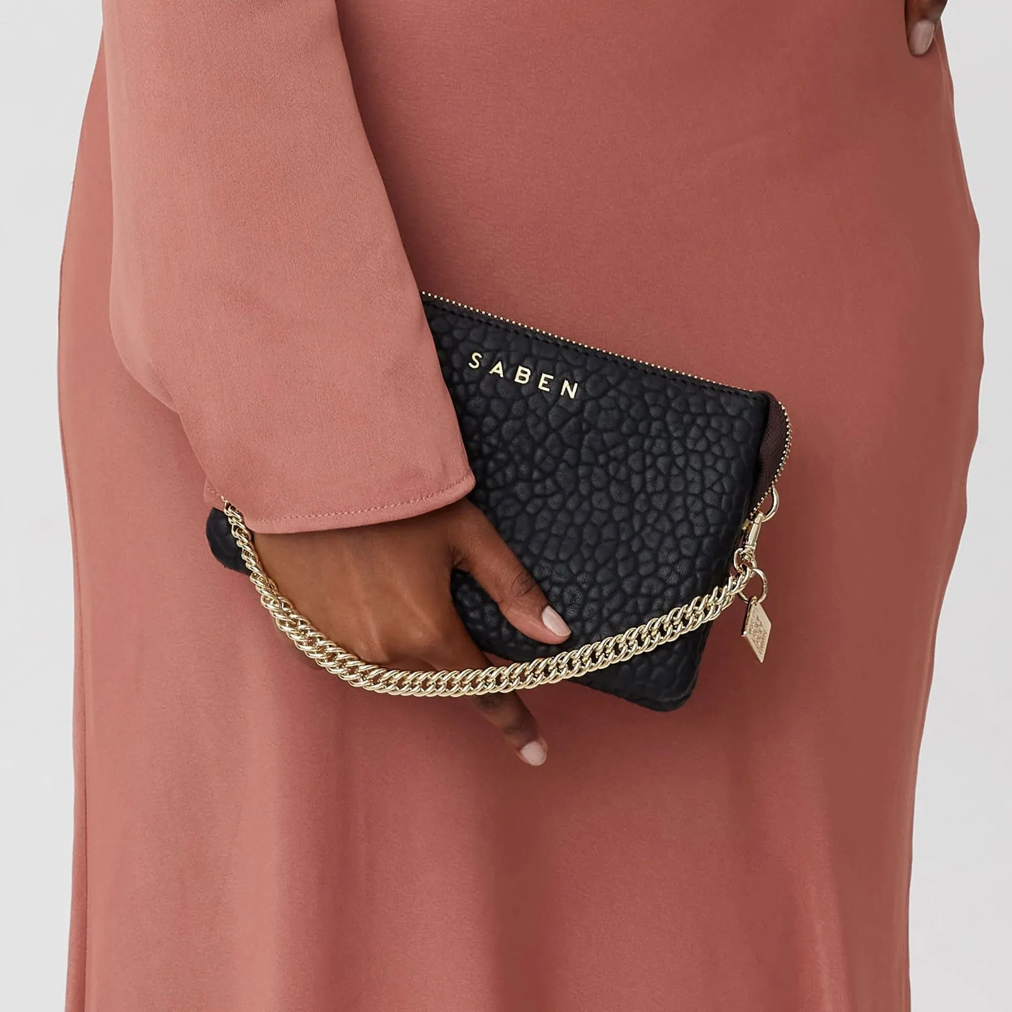 Saben - Feature Handle - Gold Curb Chain