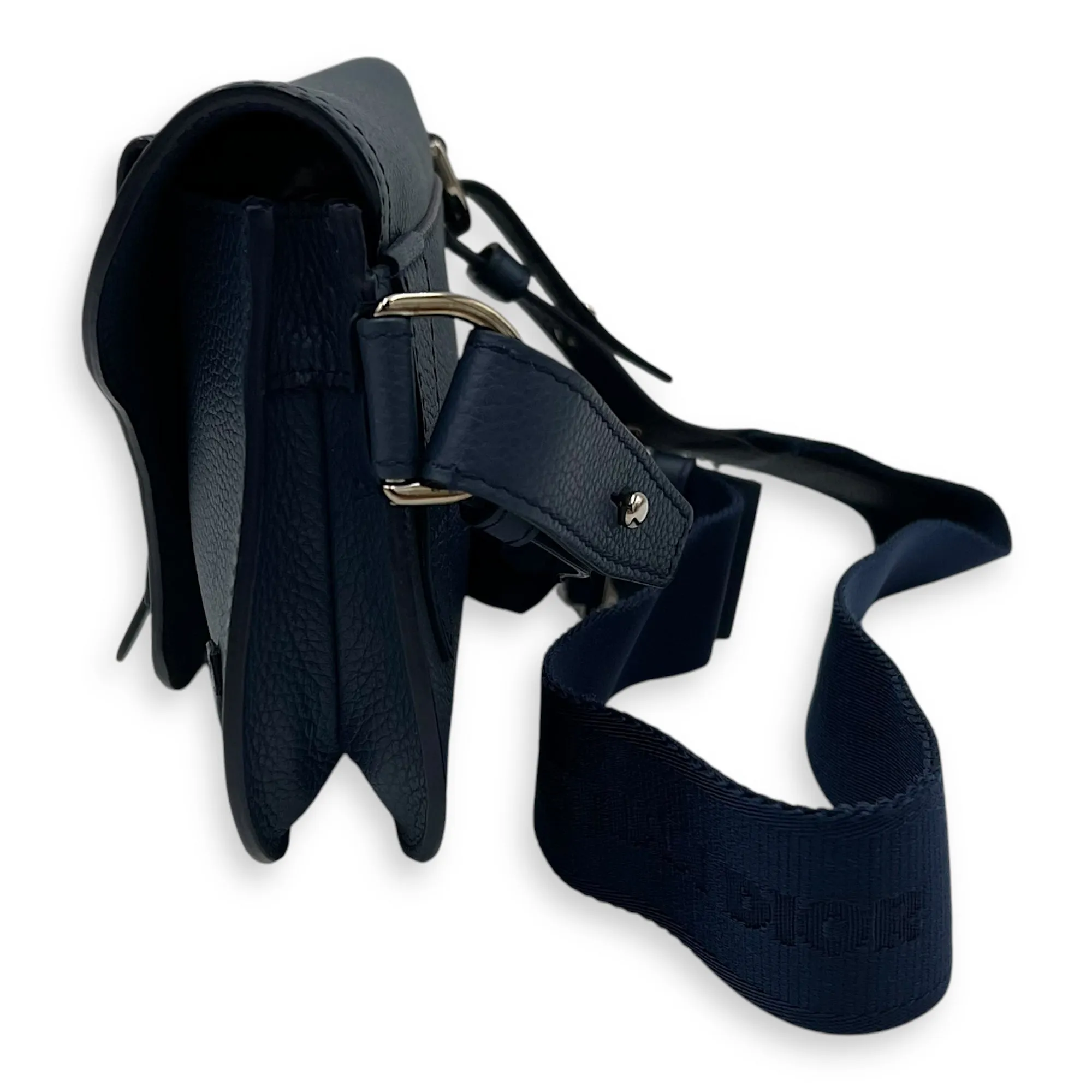 Saddle Crossbody Bag Blue in Calfskin, Silver hardware