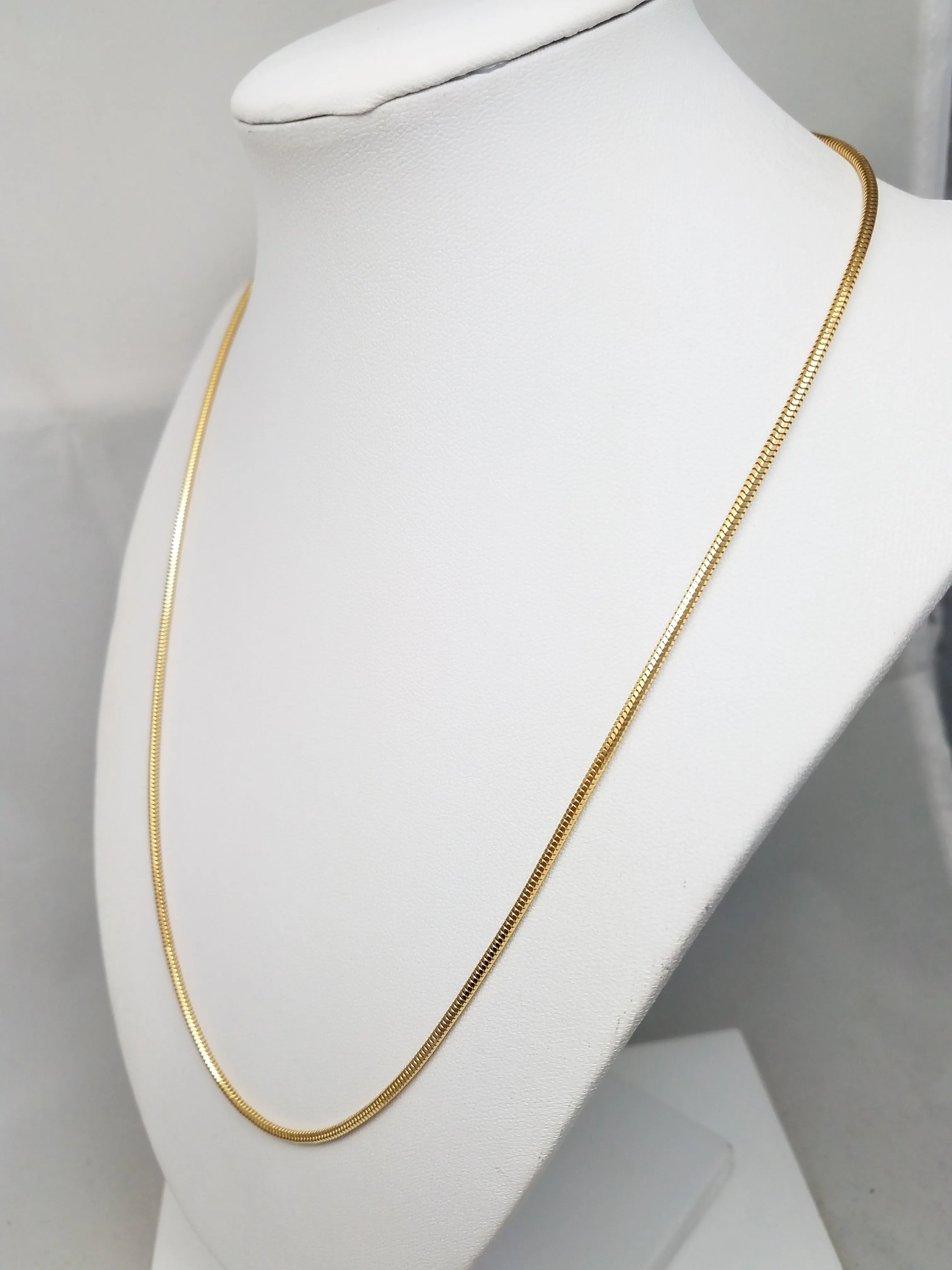 Sleek Solid Snake Chain 20" Necklace in 14k Yellow Gold