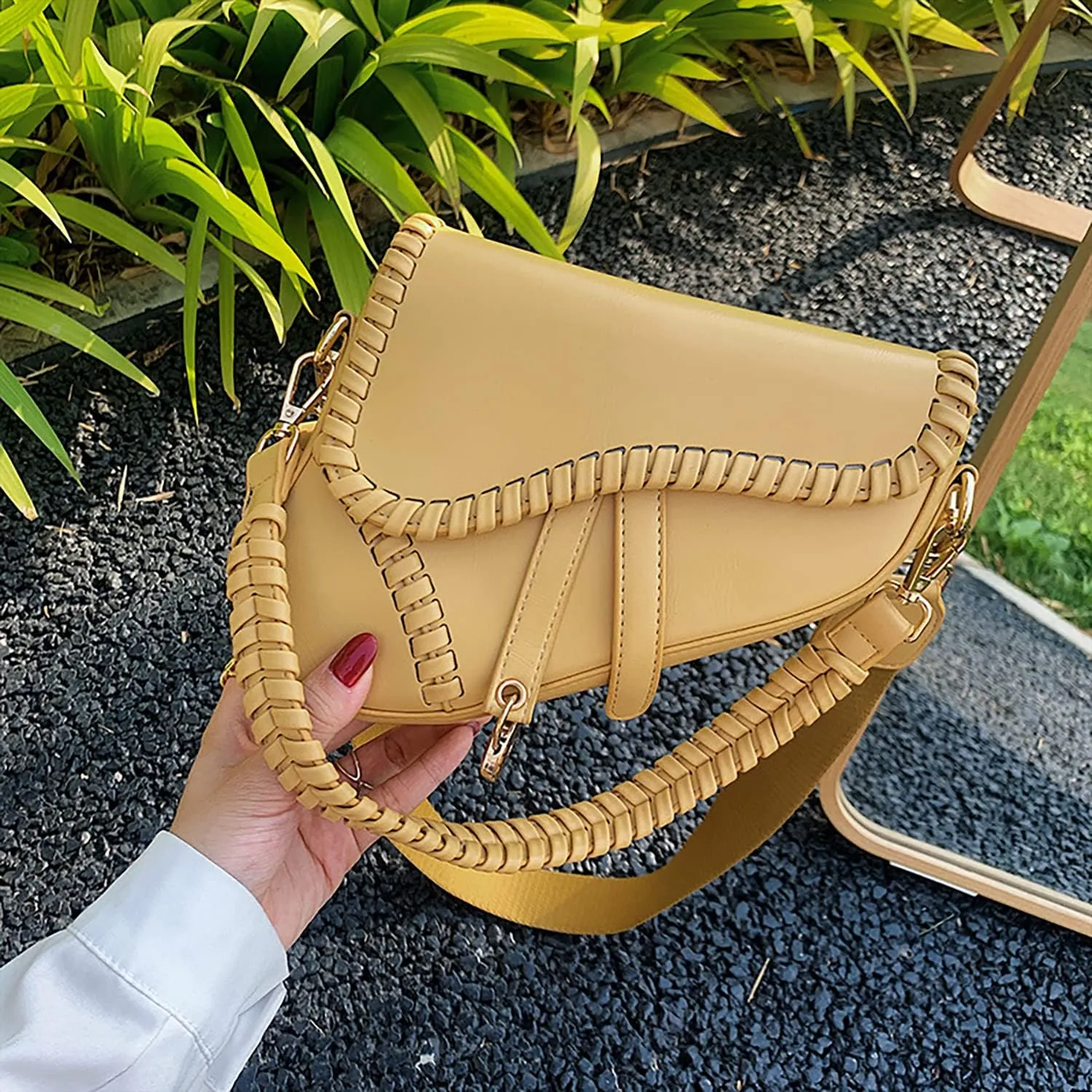 Stylish Saddle Shoulder Bag For Women,Casual Underarm Clutch Purse,Braided Handbag Satchel,PU Leather Crossbody Bag