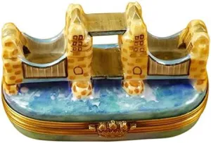 TOWER BRIDGE - LIMOGES PORCELAIN FIGURINE BOXES AUTHENTIC IMPORTS