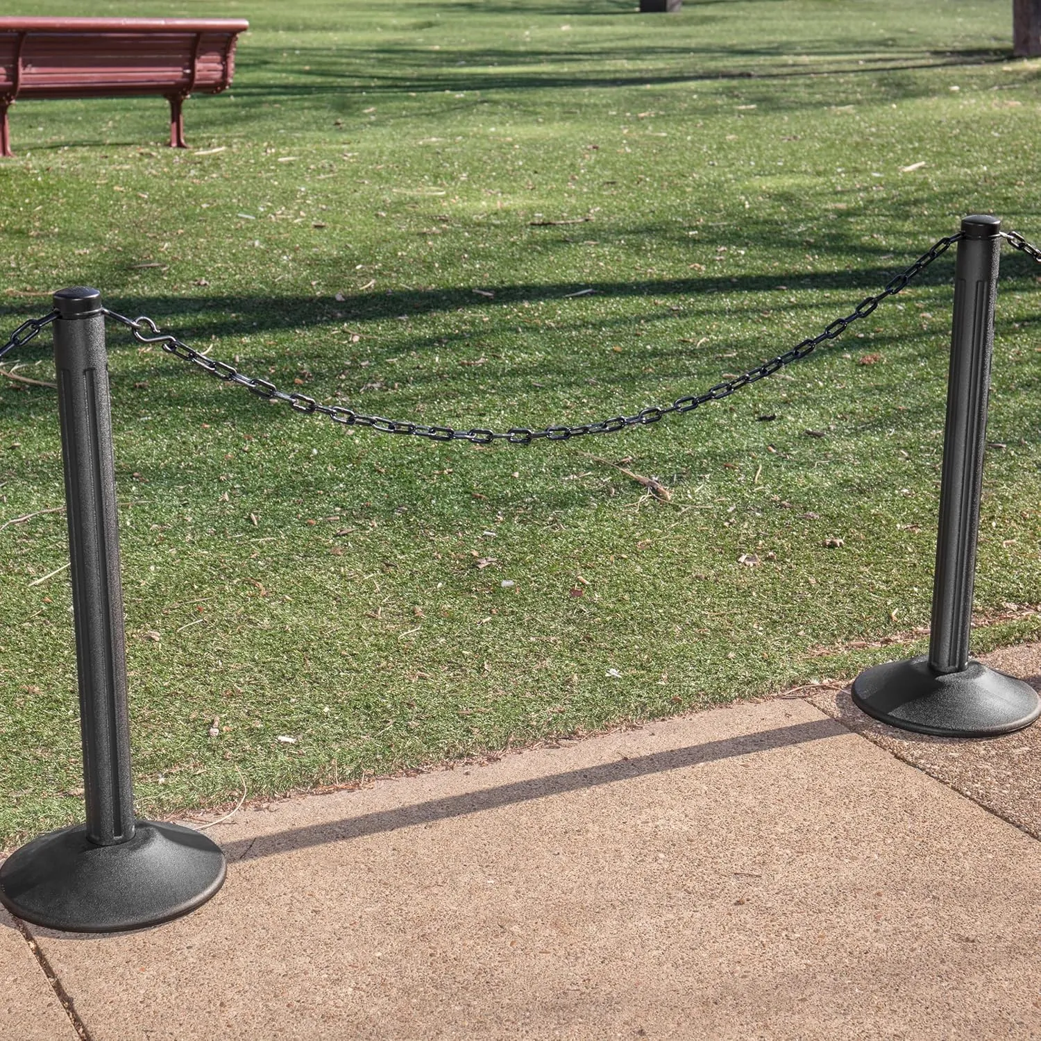 US Weight ChainBoss Black Stanchion With 10' of Black Plastic Chain - Weighted Base