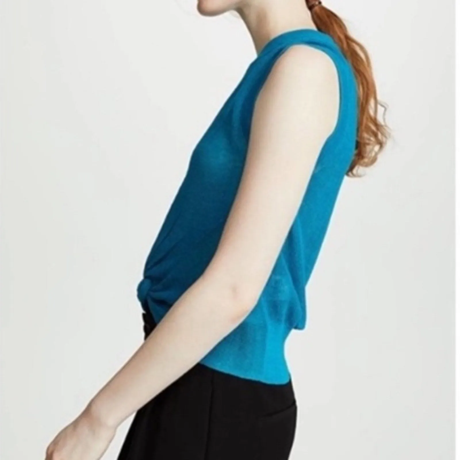 Veronica Beard Kellen Twist-Front Sleeveless Linen Knit Top (Medium)