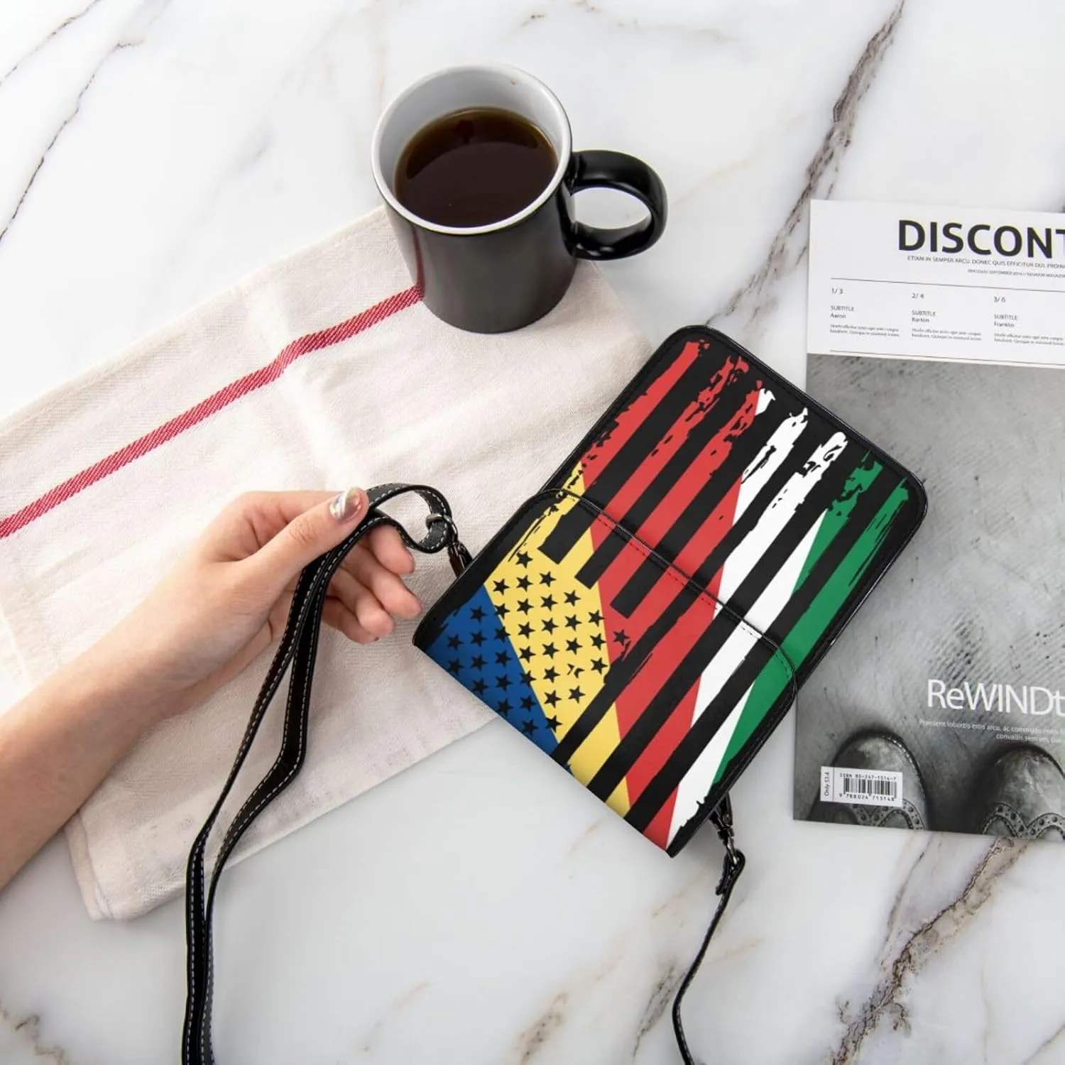 Vintage Tanzanian America Flag Striped Patterns Small Crossbody Purse Cell Phone Bag for Women