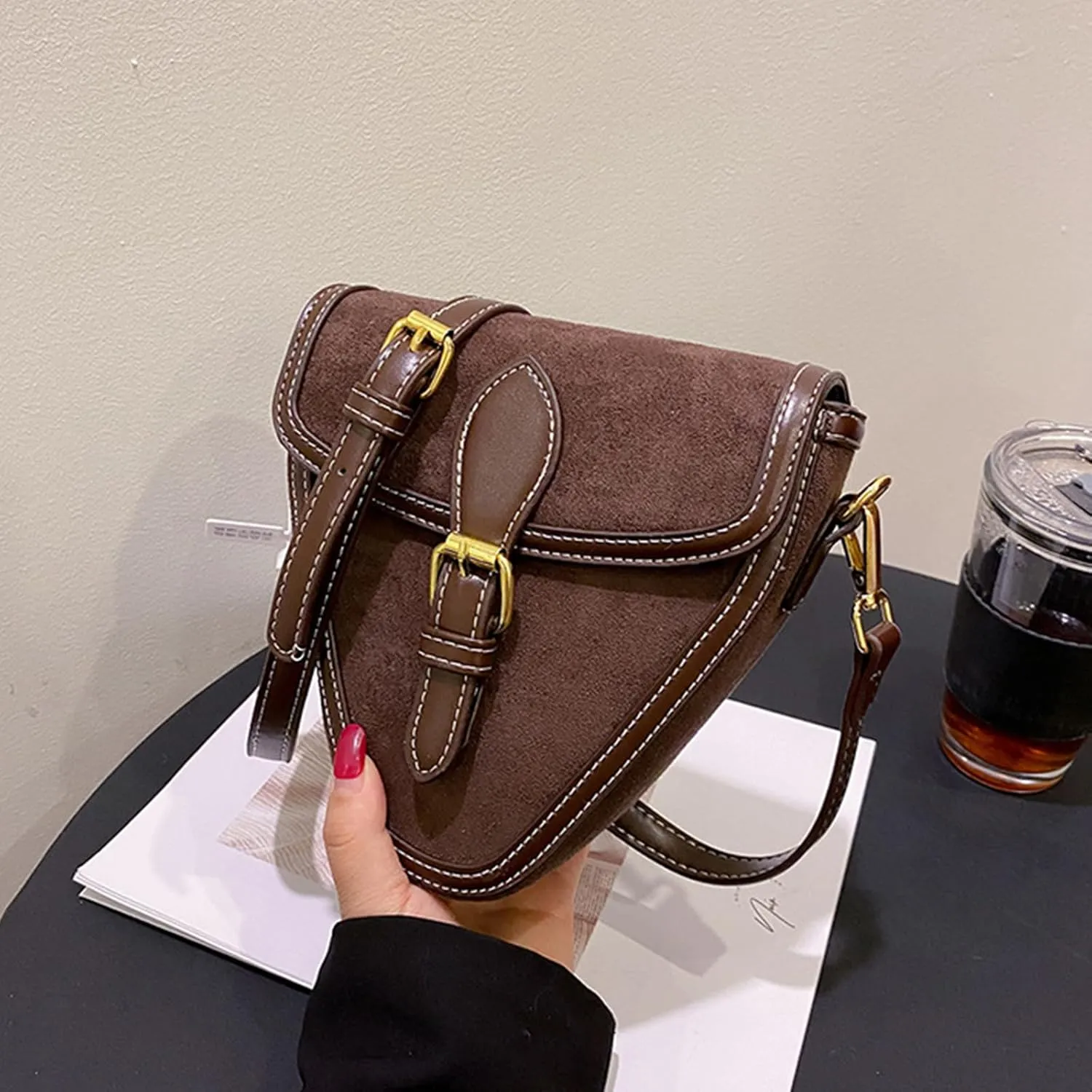 Women Shoulder Bag, Vintage Large Capacity PU Leather Triangle Purse Button Closure Crossbody Bag