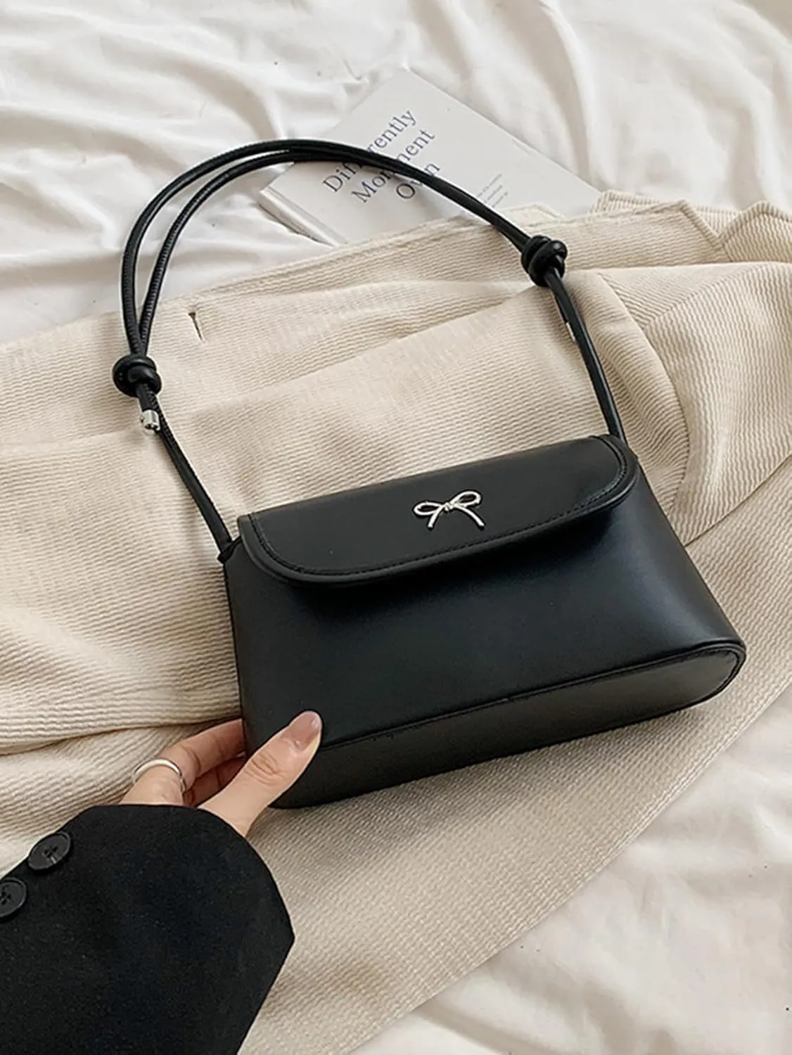 Women's Bow Crossbody Message Bags Saddle Retro Clutch Shoulder Handbags