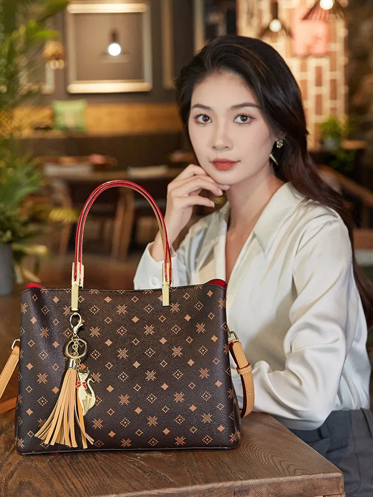 Women's Fashionable High-grade Large Capacity Design Western Crossbody Bags