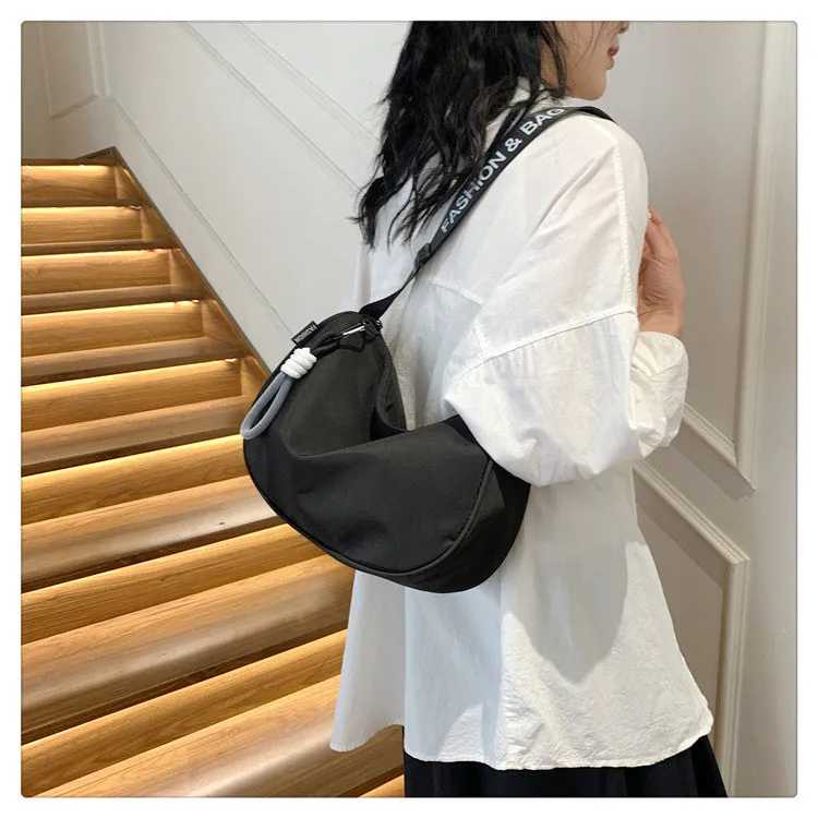 Women's Waterproof Oxford Cloth Dumpling Design Style Crossbody Bags