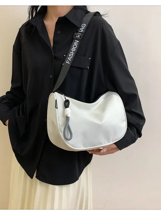 Women's Waterproof Oxford Cloth Dumpling Design Style Crossbody Bags