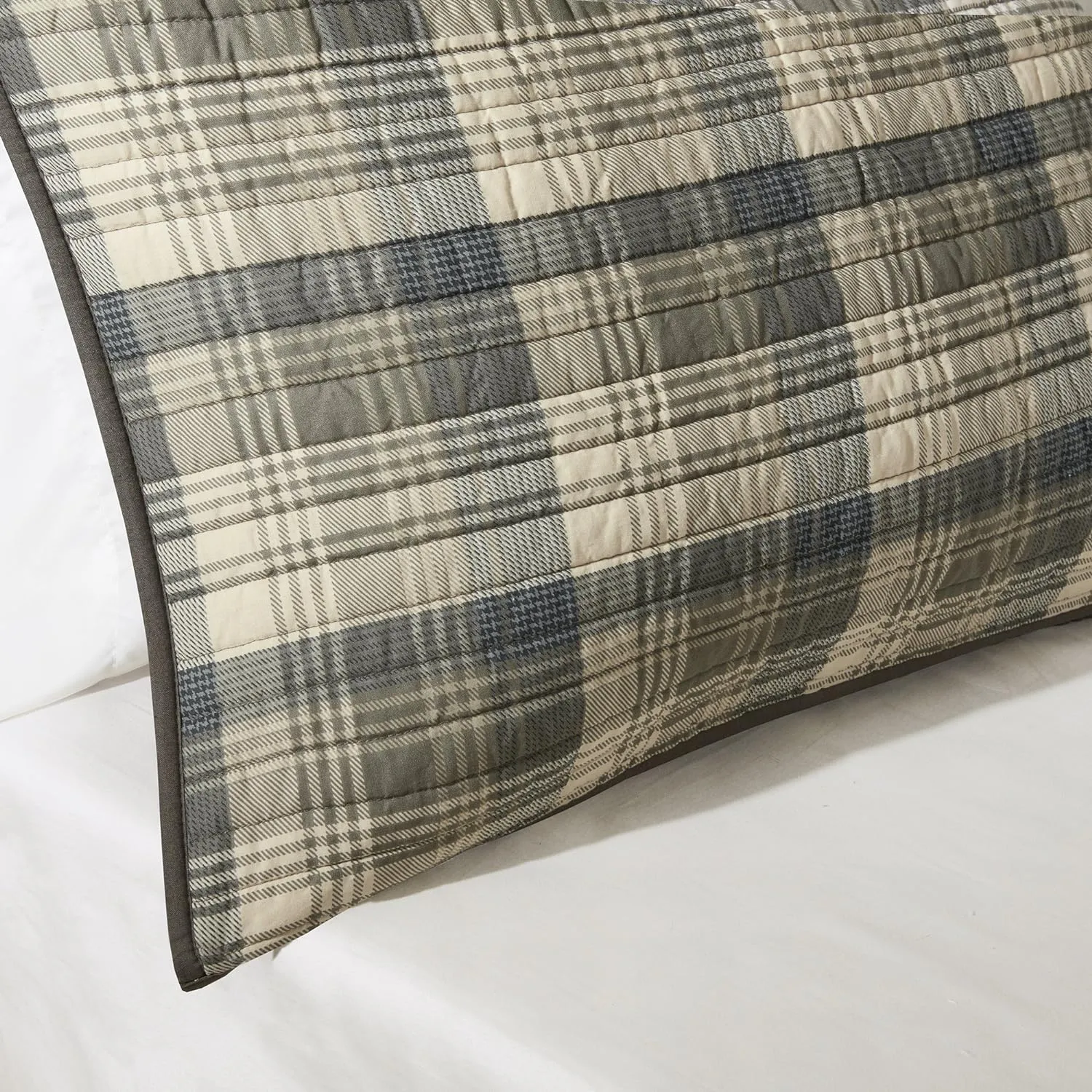 Woolrich Reversible Quilt Cabin Lifestyle Design - All Season, Breathable Coverlet Bedspread Bedding Set, Matching Shams, Oversized King/Cal King, Tasha Plaid Tan/Brown 3 Piece